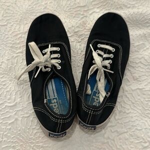 Black keds